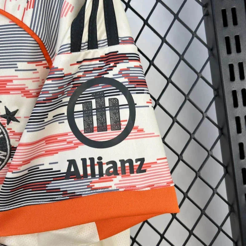 Bayern Munich 25/26 Away Kit