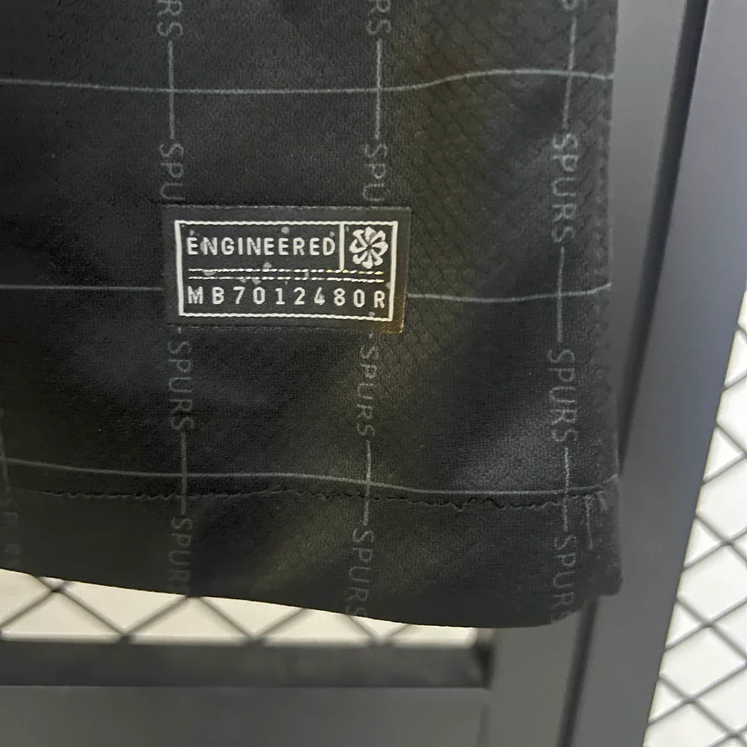 Tottenham Hotspur 25/26 Away Kit