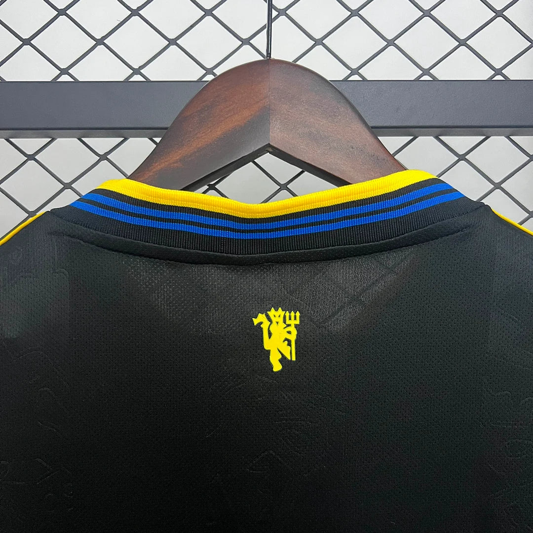 Manchester United 25/26 Away Kit